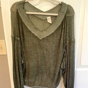 We The Free Slouched Olive Green Waffle-Weave Light-Weight V-Neck Tunic